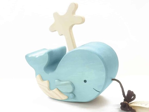 Ishmael Whale 1 - Lark Toys